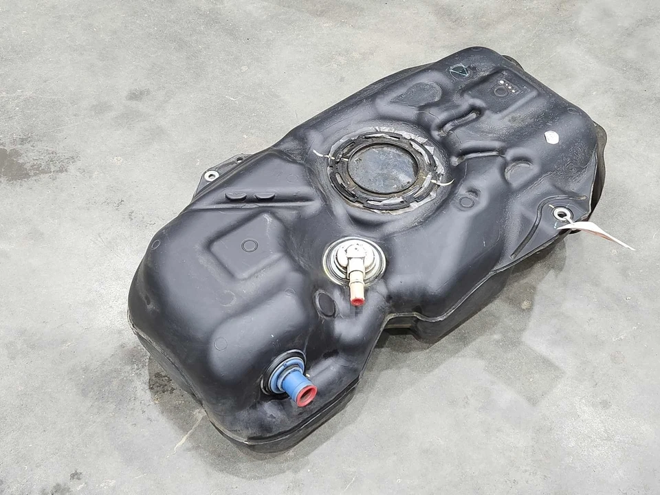 2014-2020 Mitsubishi Mirage Hatchback Fuel Tank Gas Tank Assembly OEM 1700B177 - Image 3 of 4