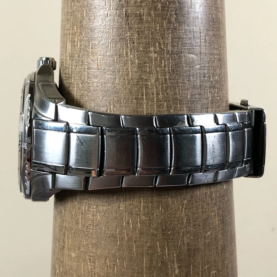 Casio Marlin Men MDV-301 Diver Day Date Silver Tone Quartz 40mm Watch 7 1/2" - Image 3 of 4