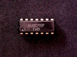 Ad790jn Comparator Single R R O P A 16 5v 7v 8 Pin Pdip 1pc Electronic Components Semiconductors Other Integrated Circuits