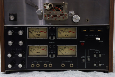 TEAC A-2340R 4-Ch Reel to Reel Tape Deck Powers On No Right