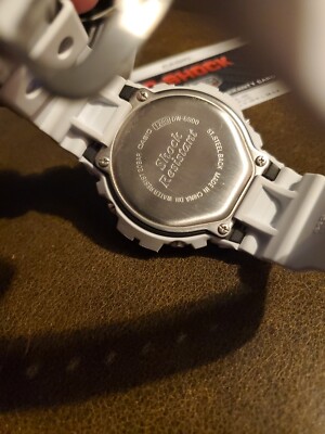 Rare Vintage Casio G-Shock DW-6900 1289 White Digital 