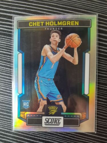 2022-23 Panini Chronicles Score Chet Holmgren Silver Prizm Holo RC #539 OKC - Picture 1 of 2