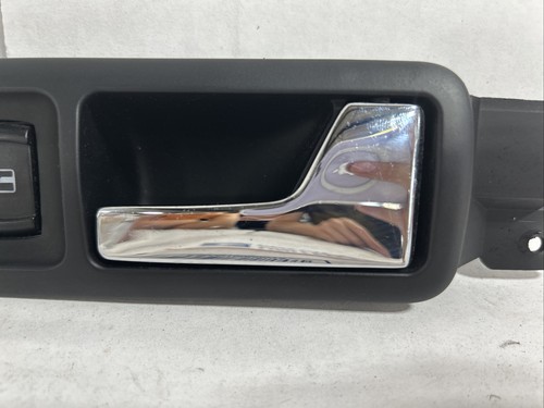 1999-2005 Volkswagen Passat | Right Rear Interior Door Handle OEM - 1J4 839 114 - Picture 2 of 8
