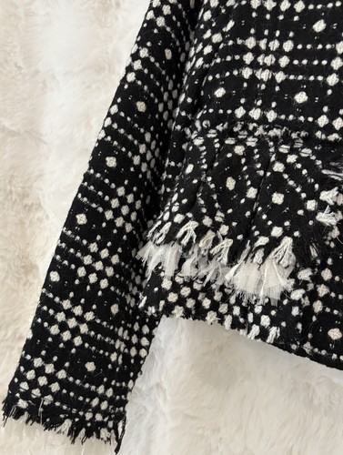 TRELISE COOPER Black & White Tweed Zip Front Jacket Size 12 - Picture 2 of 8