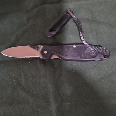 Schrade Viper CH7 Combination Edge Drop Point Folding Pocketknife 