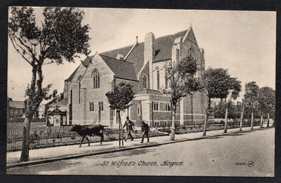 Postkarte Bognor Regis bei Chichester Sussex die St. Wilfred's Kirche von Burgess
