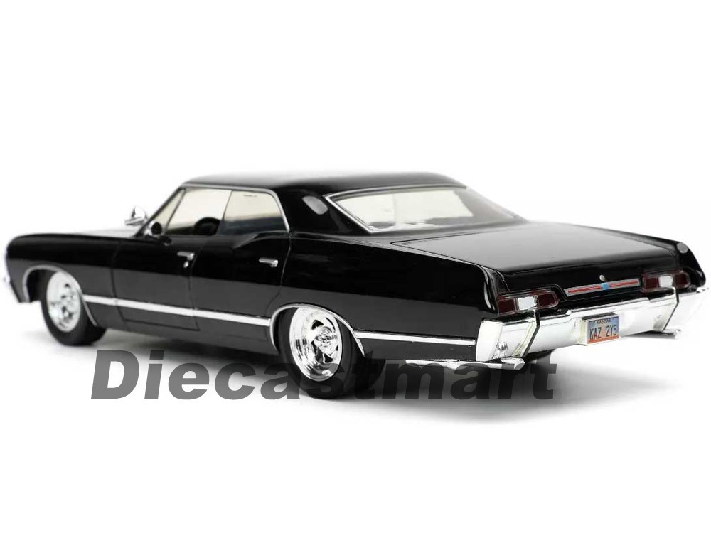 Jada 1:24 1967 Chevy Impala SS Sport Sedan & Dean Figure