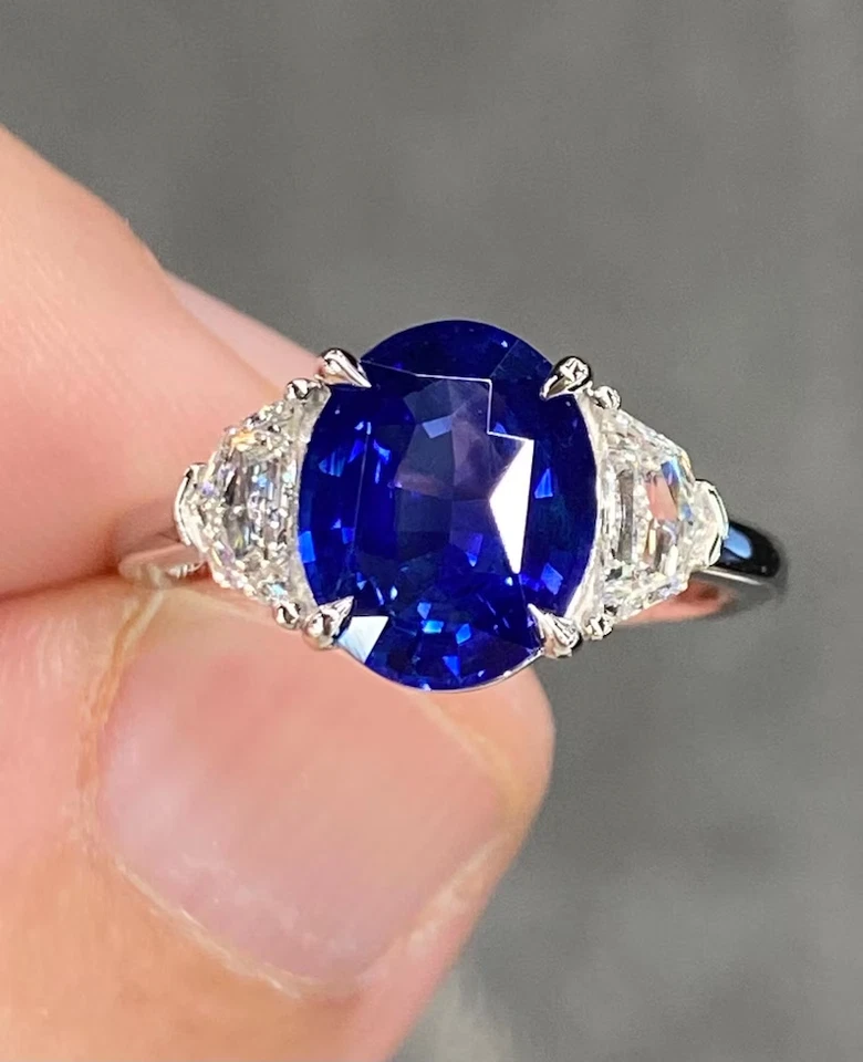 3.70 Ct Natural Tanzanite Diamond Bridal proposal Solid 18k White Gold Ring - Image 4 of 4