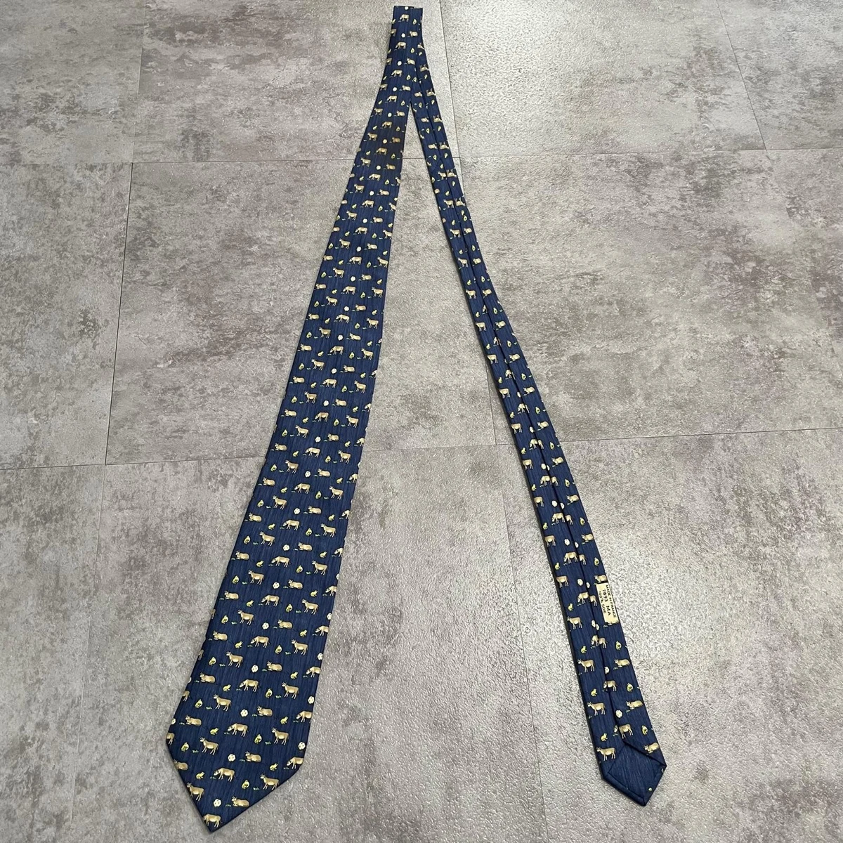 HERMES Cow Frog Animal Motif Silk Tie Navy Beige Made in France Mens Formal