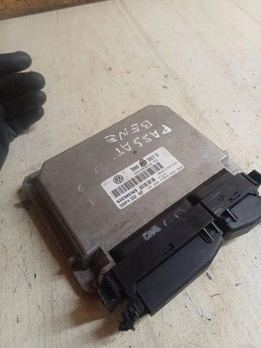 AUDI A4 8D2, B5 Motorsteuergerät ECU 3B0907557C 1.60 Petrol 140kw 1999 34896620
