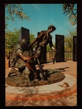 POSTCARD : ARIZONA - PHOENIX AZ - VIETNAM VETERANS MEMORIAL BOLIN PLAZA