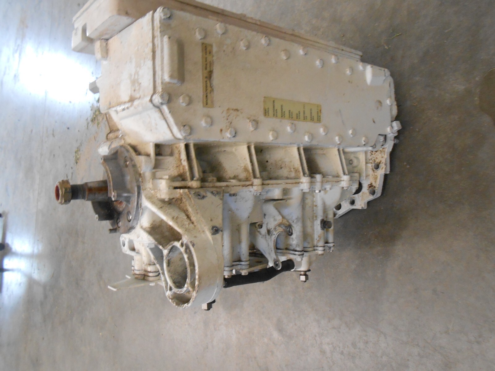 FA5533010 Chrysler 1982 115hp 1158H2E Outboard Powerhead 150PSI LOCAL PICKUP (E3