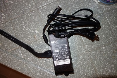 GENUINE DELL DA90PS0-00 P//N XD757 Laptop Power Supply ADP-90AH C 19.5V 4.62A