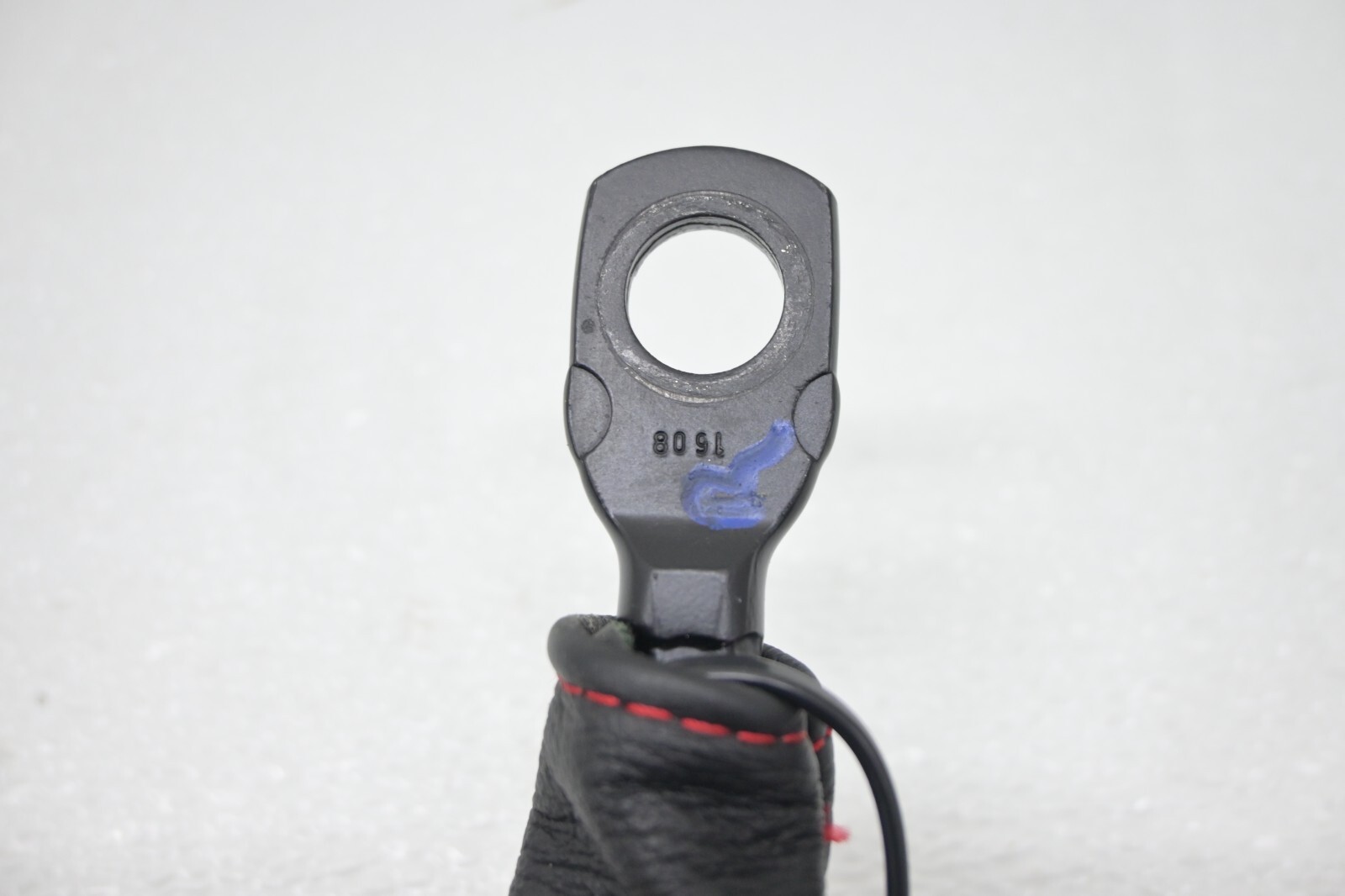 Maserati GranTurismo 2008-2019 FRONT+RIGHT Seat belt buckle