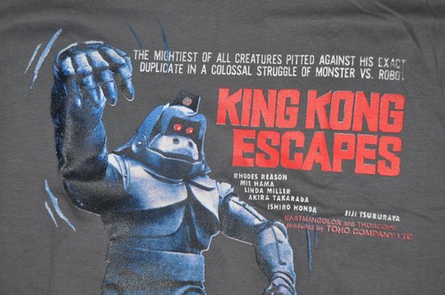 VTG 1985 "KING KONG ESCAPES" T-Shirt SZ Med TOHO COMPANY LTD Mecakong - Picture 8 of 9