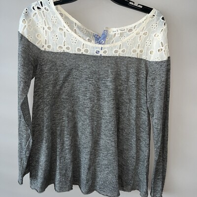 Hem And Thread Womens Boutique Blouse Top Soft Knit Eyelet Accent Tie Back SZ M