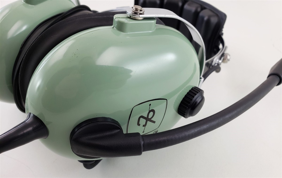 David Clark Company Inc H1-20 Aviation Headset with M-7A Mic