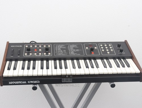 Sequential Circuits Six-Trak - Sintetizzatore analogico + 1 anno di garanzia