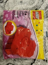 LEGO Seasonal: Valentine's Day Heart Box (40051) Sealed New Retired