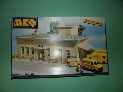 MKD maquette à monter la poste 642 NEUF et RARE (n°1)
