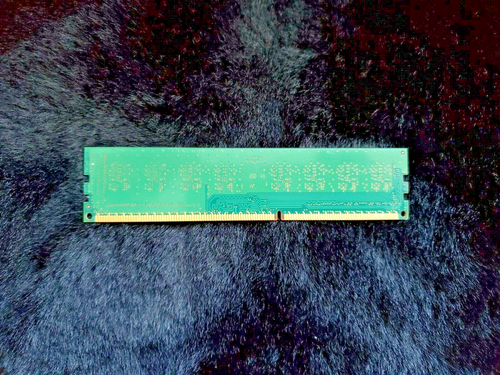 Samsung 2 GB 1Rx8 PIEZAS RAM -M378B5773DH0-CK0 1151 - Imagen 5 de 6