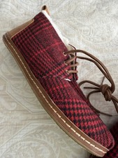 New Tom’s Bota Booties Red Paid Felt w/Leather Faux Fur lining Sz Women’s 6.5