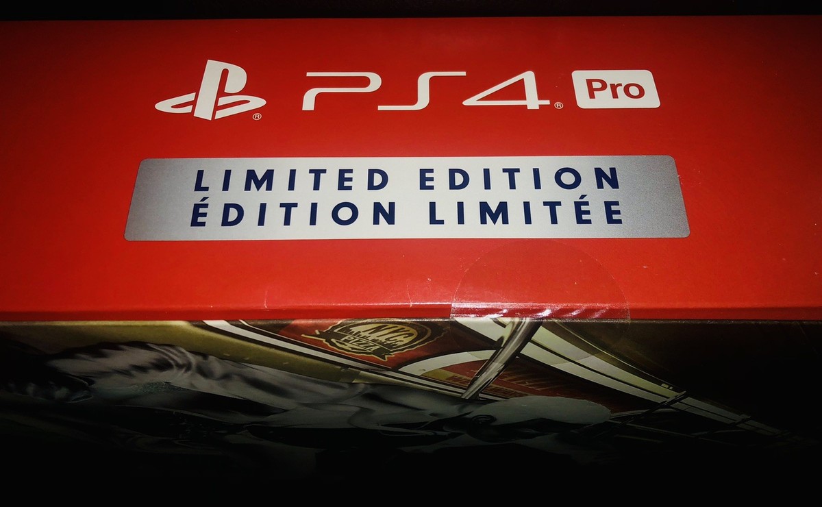 PlayStation4 - PlayStation 4 Proスパイダーマン・リミテッドエディション Sony PlayStation 4 PS4 Pro 1TB Marvel Spider-Man Limited