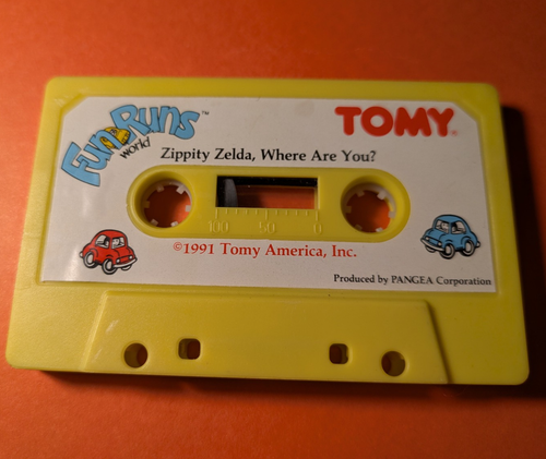 1991 VINTAGE TOMY FUN RUNS WORLD CASSETTE TAPE ZIPPITY ZELDA WHERE ARE YOU! LOOK - Bild 1 von 2