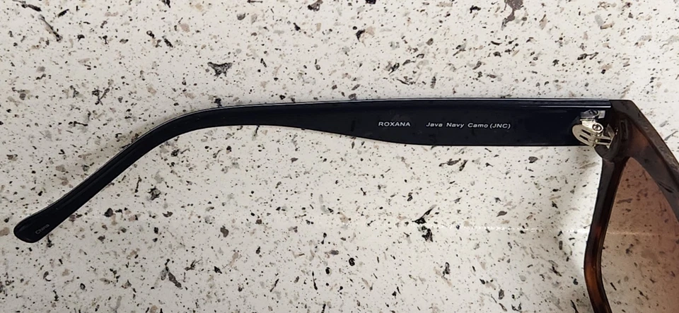 Vera Bradley "Roxana" Brown Blue Tort Floral Frames Lenses Used Some Wear Nice - Image 3 of 4