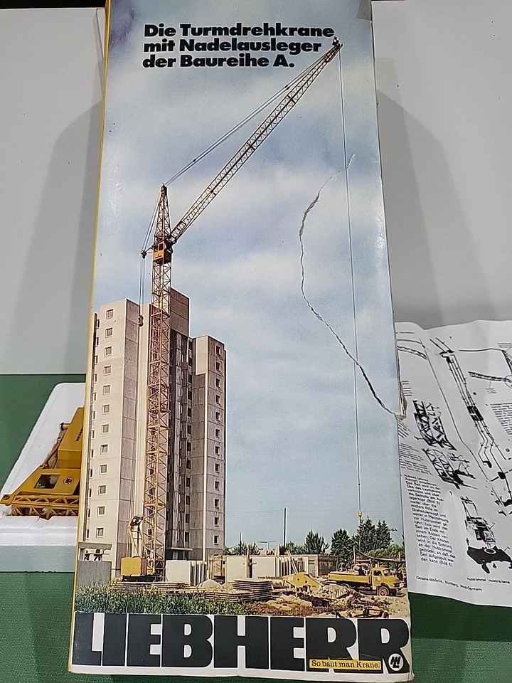 Grue à Tour LIEBHERR - 1/87 - GESCHA - Photo 1/4
