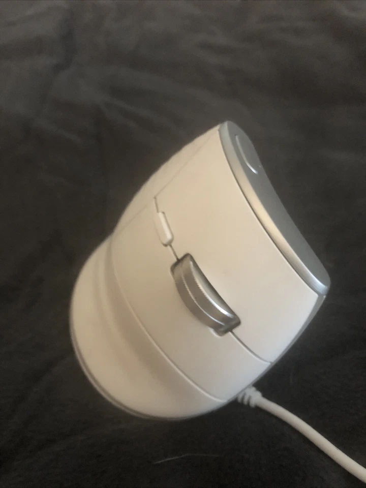 Vertical Mouse Nulea M504 Wired RGB Backlit - Image 4 of 4