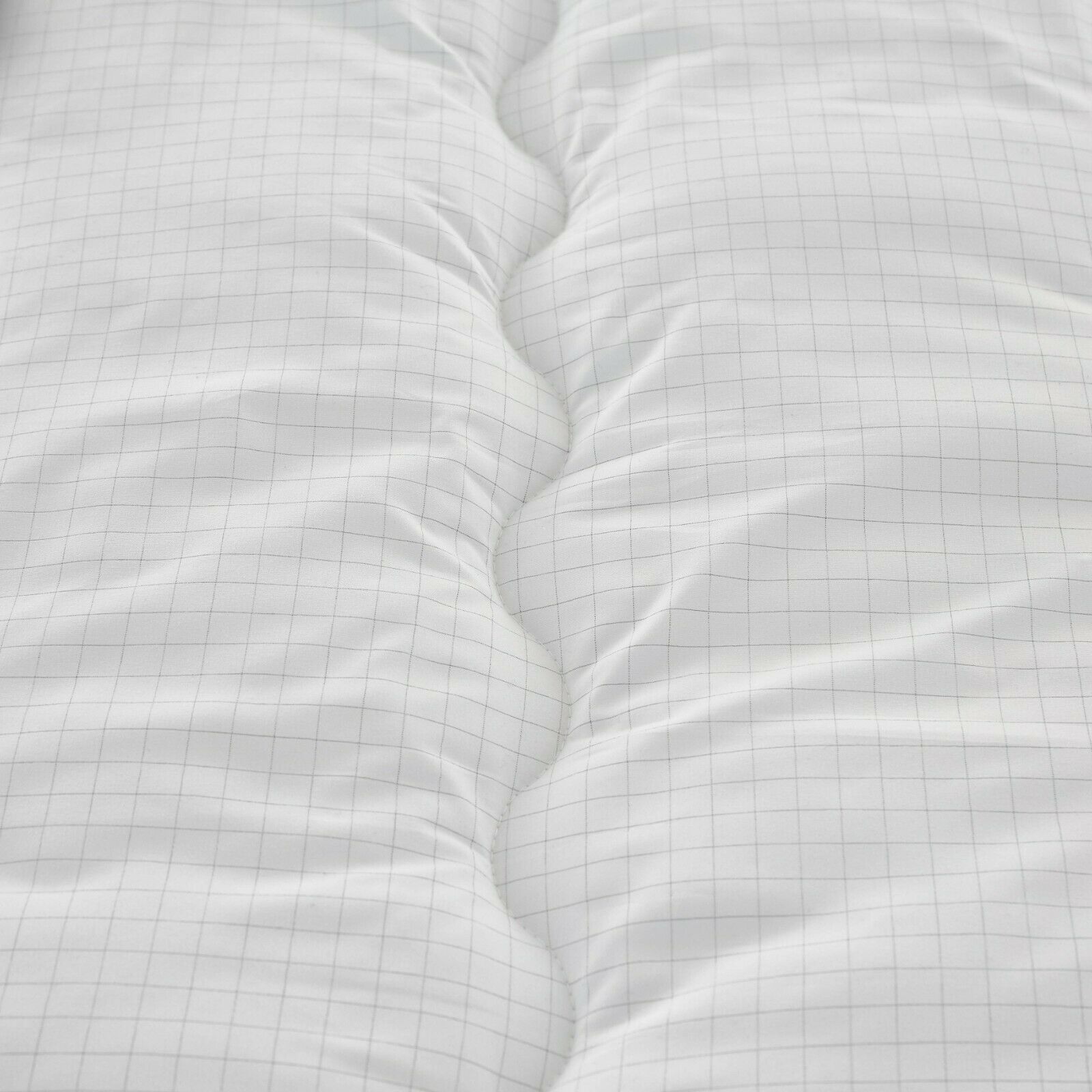 Luxury Carbon Mattress Topper 4CM Hotel Quality Air Flow Pad Fabric