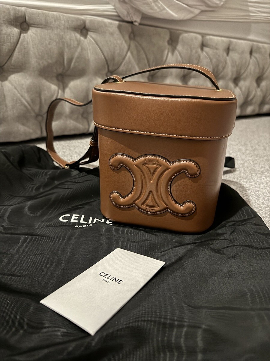 Cuir Triomphe Shoulder Bag Celine Box Triomphe Celine Medium Box