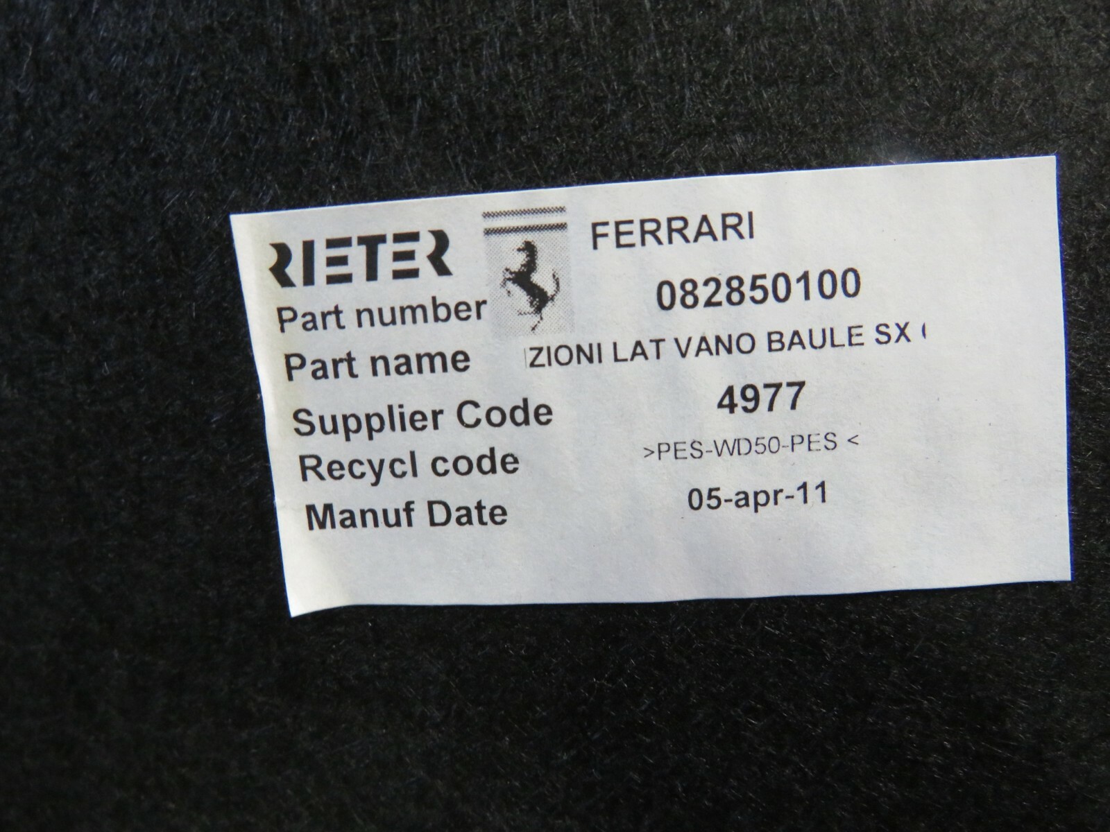 Ferrari California, LH, Left, Side Trunk Carpet, Used, P/N 82850100