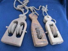 OLD WOODEN PRIMITIVE HAND MADE WOODEN PARTS OF WEAVING LOOM