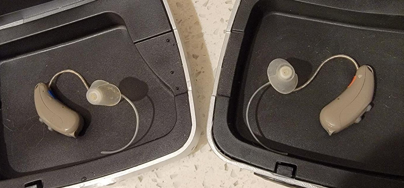 Used ReSound hearing aids for sale f861drw eBay