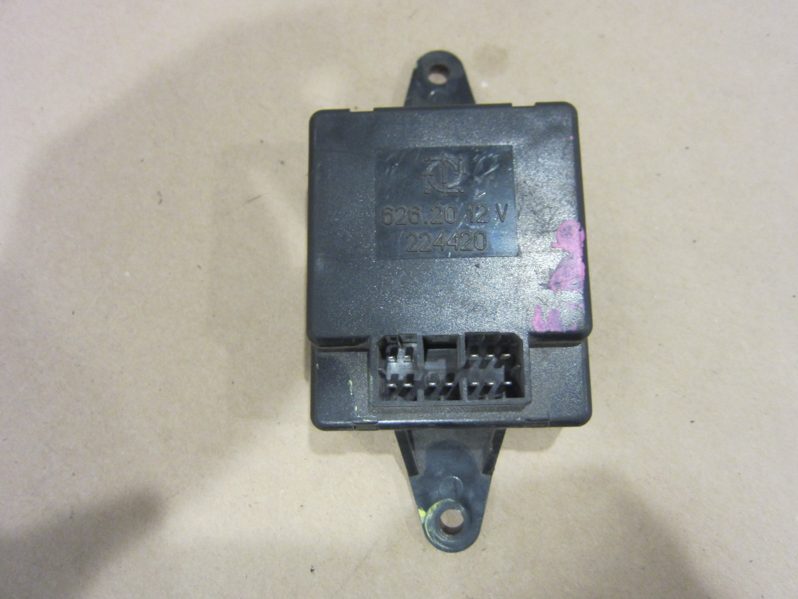 Ferrari 430 Interior Light Timer/ECU Part# 224420
