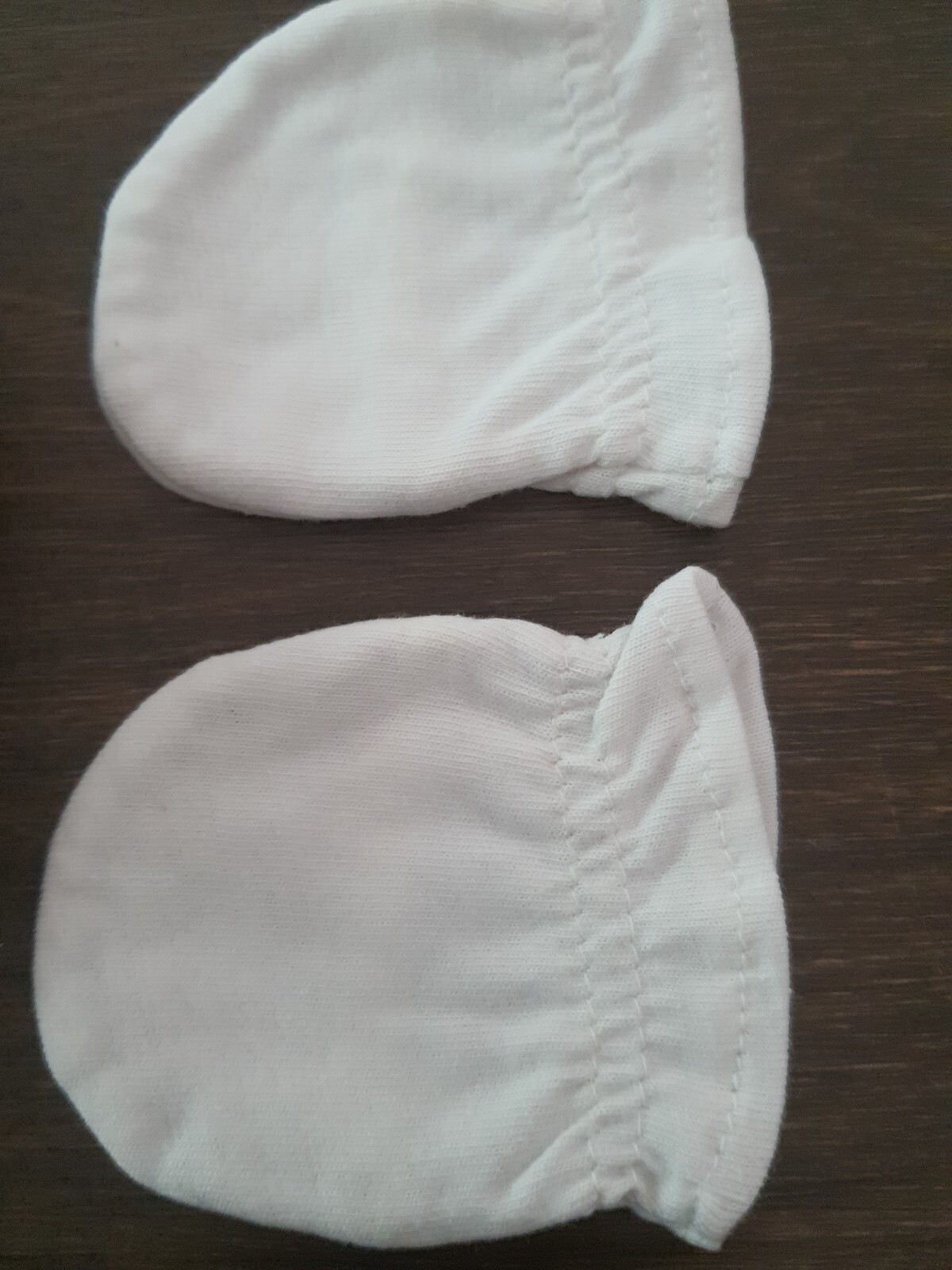 Vintage Carter’s white Baby Booties size M & mittens set Made in USA