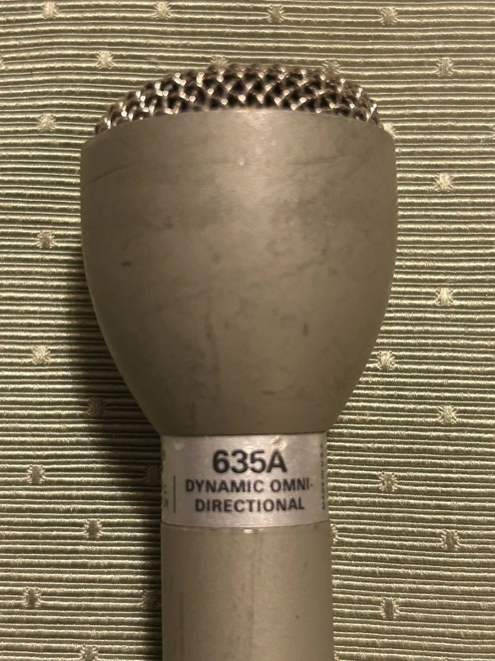Electro Voice EV 635A Dynamic Omni Directional Microphone w/ vintage silver XLR! - Image 2 of 4