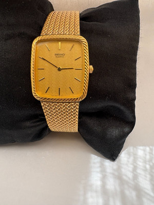 Seiko Unisex   Vintage Slim Quartz  Gold Plated Bracelet Watch  8620-5090