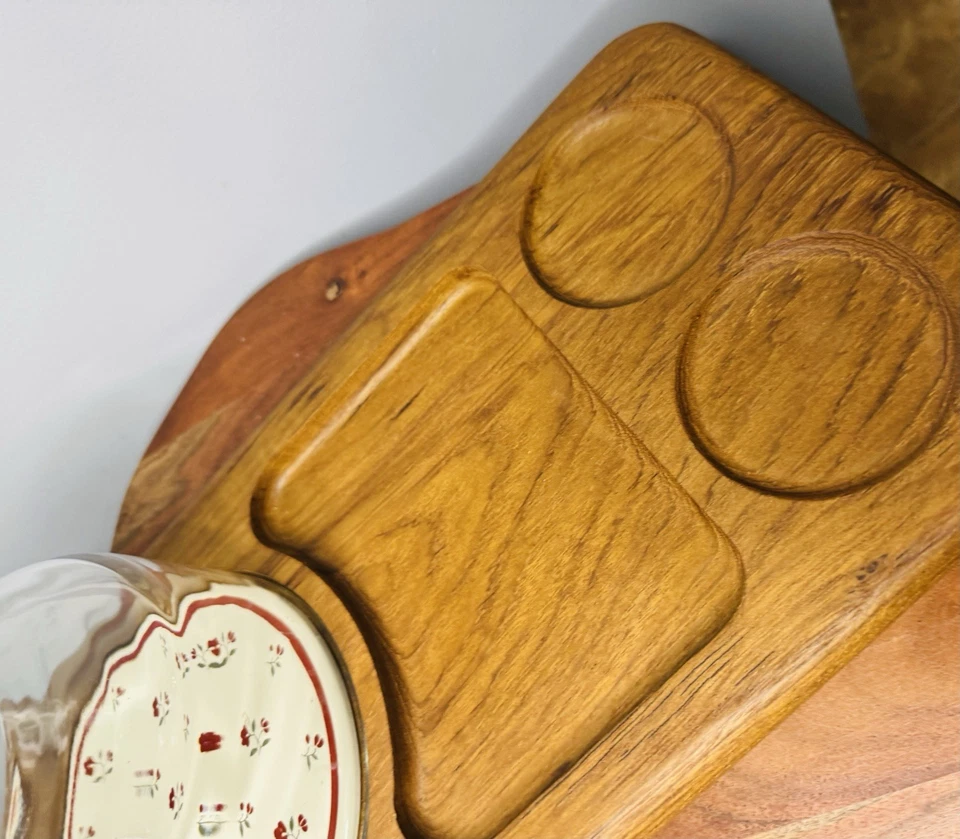 Tablero de queso de madera de teca genuina GoodWood con charcutería de cúpula de vidrio Foto 2 de 4
