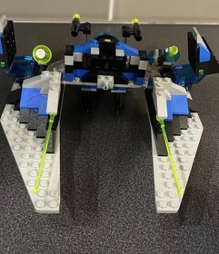 LEGO 1789 Space Unitron: Star Hawk II Complete    1995 - USED