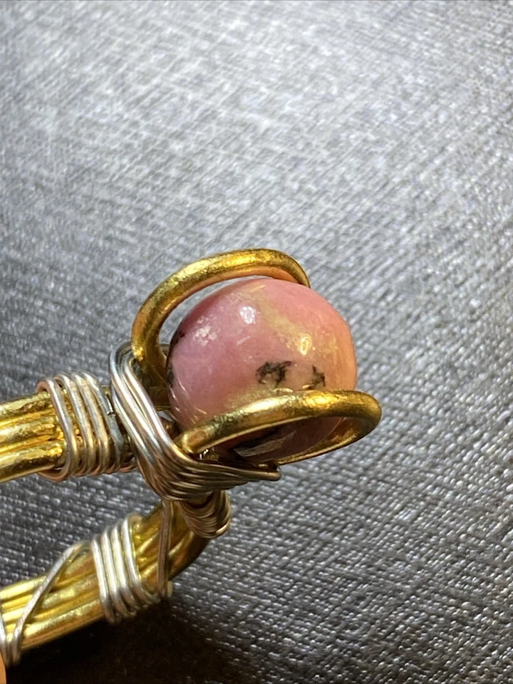 美丽亮粉色罗敦石球套装黄铜钢丝包裹戒指尺寸 11 — 第 2/4 张图片
