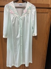 Vintage Lorraine Night Gown Sleep Dress Made In USA Green Floral Size Medium