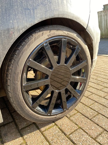 Proform Mk6 Ford Fiesta ST150 Wheel Centre Caps - Gloss Black - Picture 2 of 5