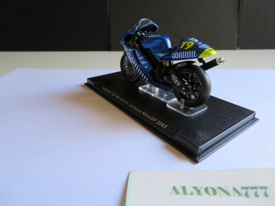 1/24 Ixo YAMAHA YZR-M1 #19 O.Jacques 2003 MOTO BIKE Motorcycle 1:24 Altaya / IXO - Image 3 of 4