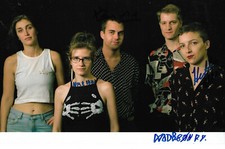Bodega Punkband full signed 8x12 inch photo autographs Bodega Punkband full signed 8x12 inch photo autographs