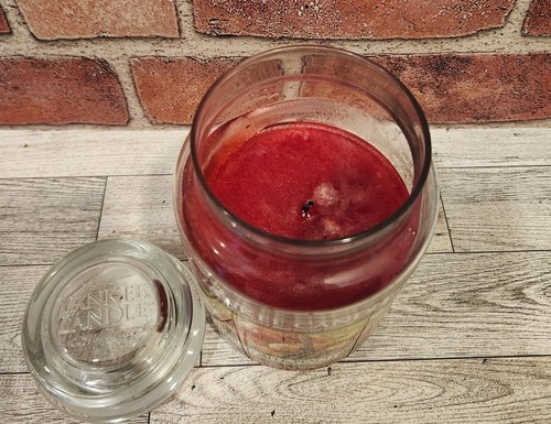 USED Yankee Candle Large Housewarmer 22oz CHOOSE YOUR SCENT BUY MORE & SAVE - Picture 133 of 254