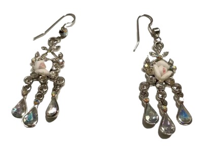 AUSTRIAN CRYSTAL Chandelier EARRINGS W/ROSES DANGLE DROP HOOK J6638