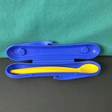Tupperware Long Baby Spoon Infant Toddler Carry Case 6.5 Inch Blue And Yellow